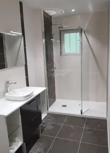 salle de bain clés en main à Sablé-sur-Sarthe - image 4